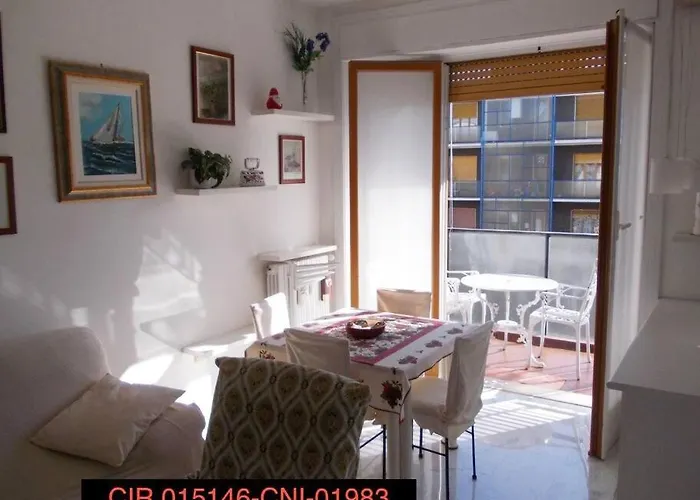 Luminoso Bilocale In Centro Apartment Milan