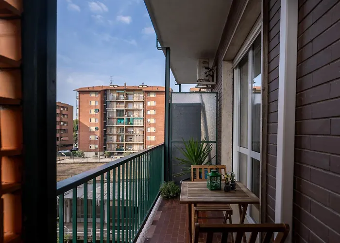 The Base - Comfort A * Milánó