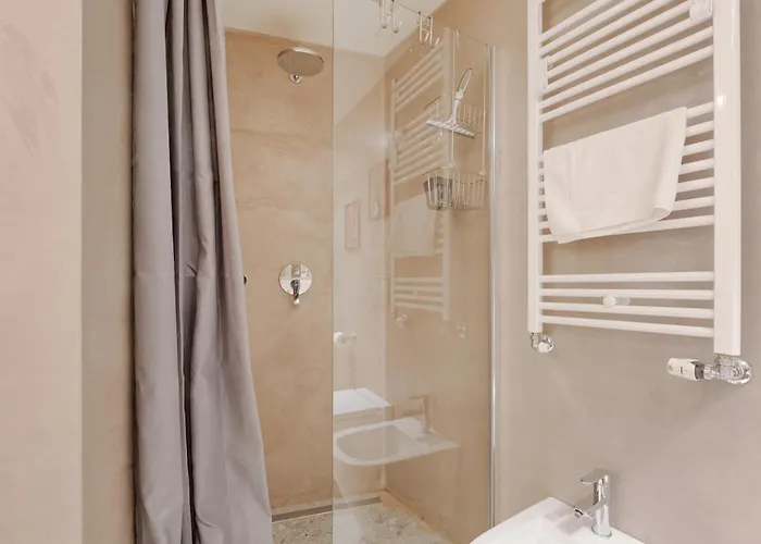 Chic & Modern Flat Just 450 Mt From Centrale Fs