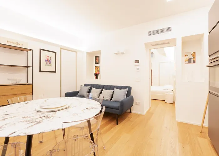 Lejlighed Chic & Modern Flat Just 450 Mt From Centrale Fs *