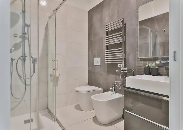 Joivy Splendid Flat Near The Duomo מילאנו