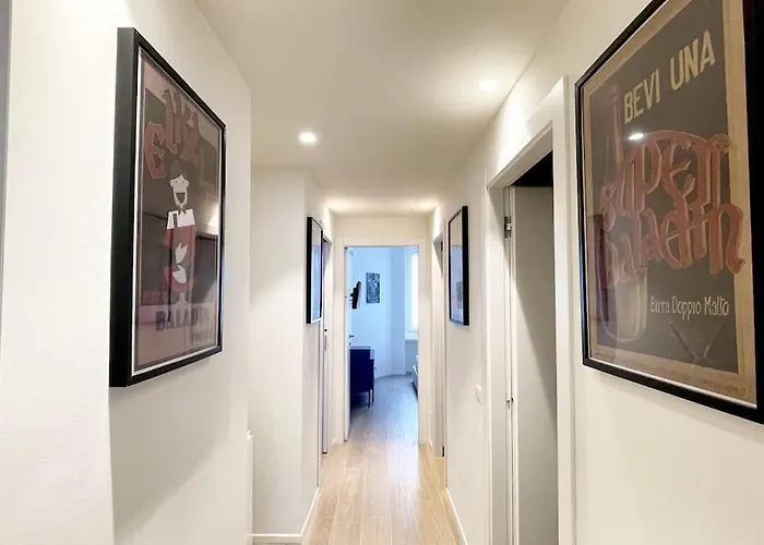 Charlotte House Center 아파트