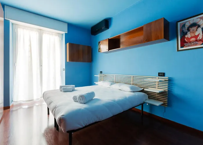 Apartmán Roomy With Balcony! *