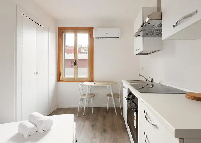 Guesthost - Mm Maciachini Cozy * Milan