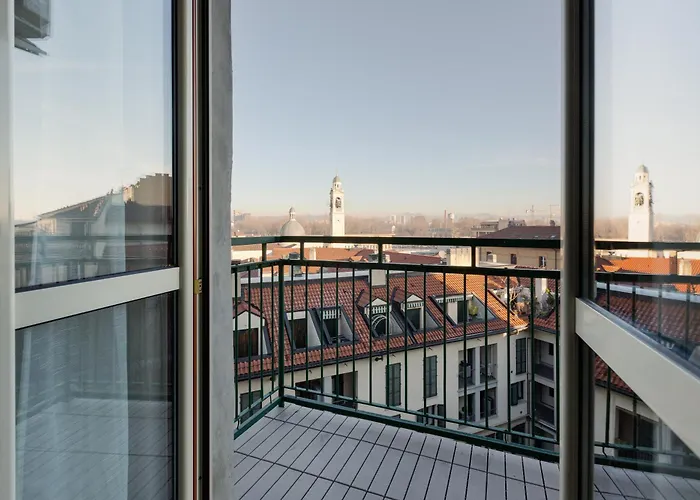 Guesthost - Renovated Apts *