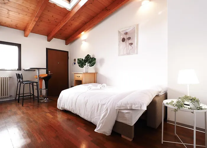 Primopiano - Comune Antico Apartamento