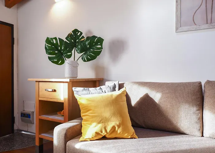 Primopiano - Comune Antico Apartamento