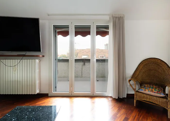 Guesthost - Mm Istria White