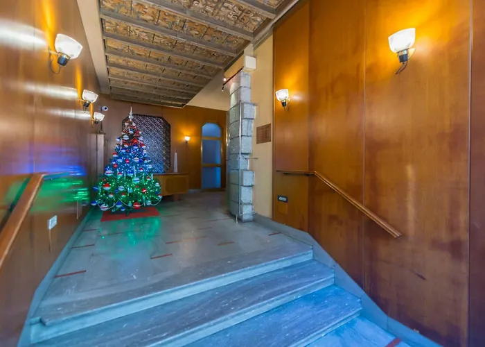 Duomo Dietro L'angolo Apartmán Milán