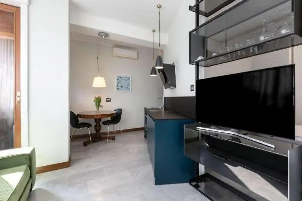 Repubblica Casati 32 Daire