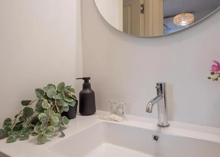 I Host - Gressoney 2 *