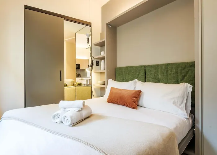 Exclusive Retreat Few Steps From Duomo - 8 *