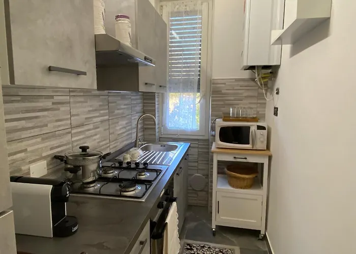 Casa Rosy Milano, Bovisa Politecnico, Dergano Metropolitana, Niguarda, Bicocca Apartamento