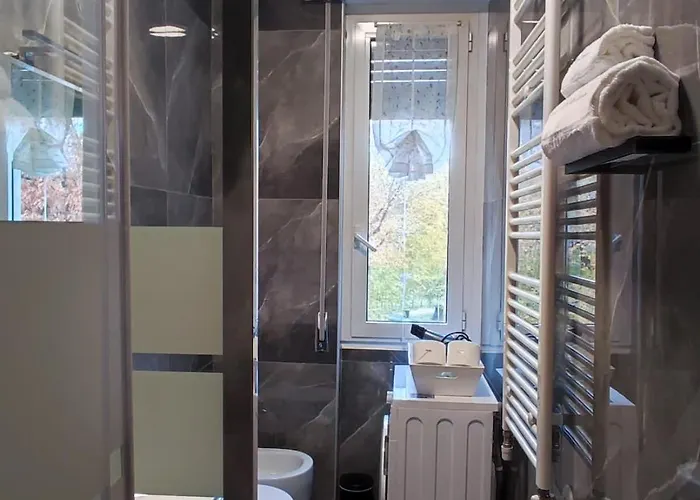 Casa Rosy Milano, Bovisa Politecnico, Dergano Metropolitana, Niguarda, Bicocca *