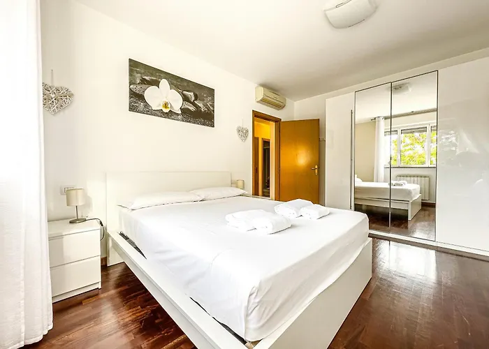 Apartmán Splendido Quadrilocale Vicino Metro Istria