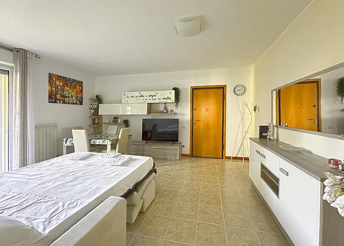 Apartmán Splendido Quadrilocale Vicino Metro Istria Milán