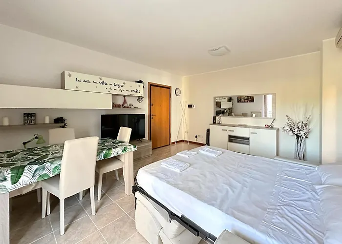 Splendido Quadrilocale Vicino Metro Istria