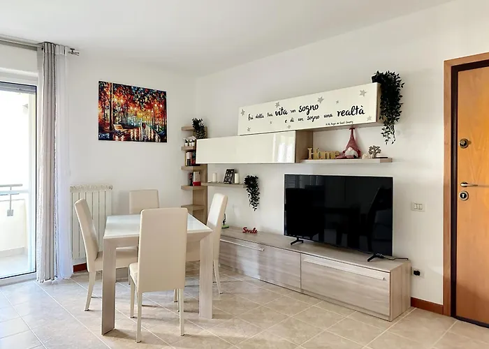 Splendido Quadrilocale Vicino Metro Istria Apartmán *