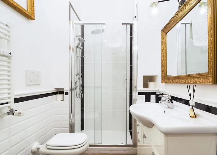 Romana Flexyrent * Milán