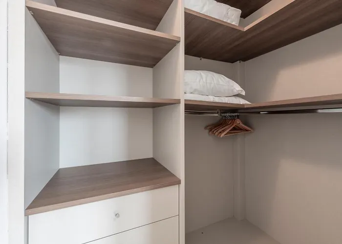 Royal Luxury Brera Апартаменты *