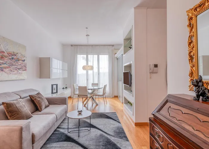 Royal Luxury Brera Апартаменты
