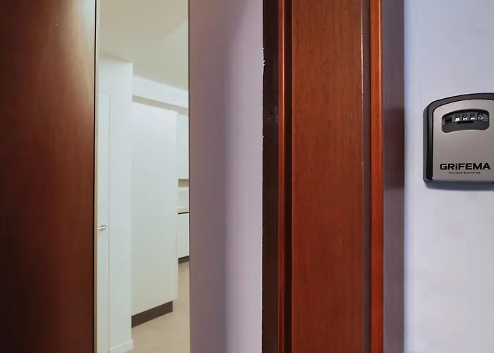 Primopiano - Astolfo 14 דירה *