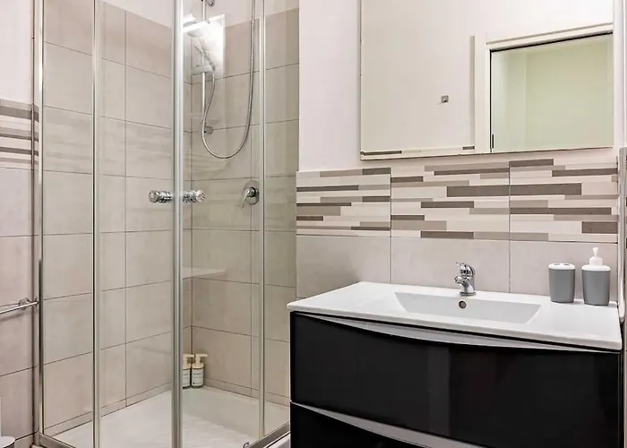 Guest Planet - Modern Flat M2 Milan