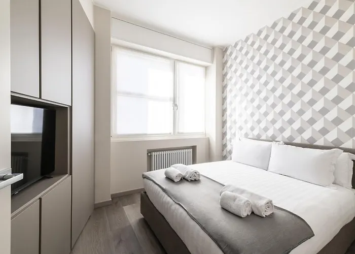 Easylife - - Pantano 2 Pluto - Duomo *