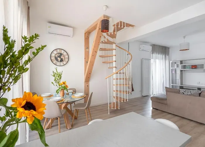 Cozy 1 Min From New Mm4 Argonne Apartamento