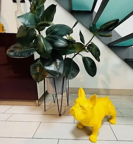 דירה Via Breda 120