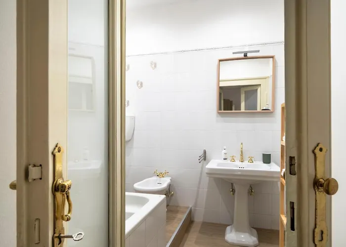 Private And Bathroom Porta Venezia Konukevi