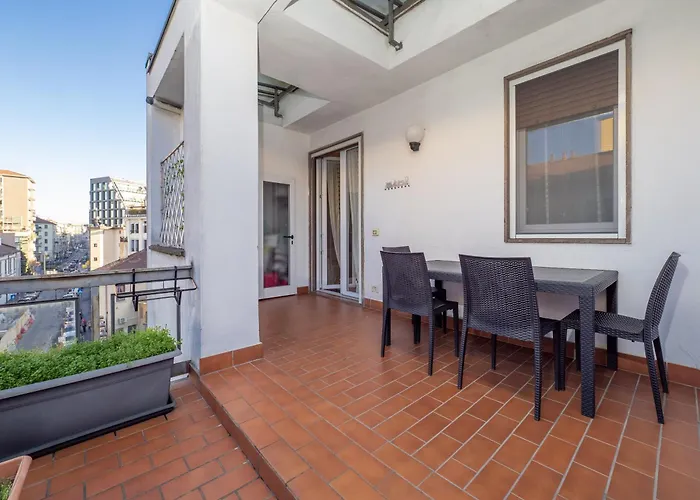 Flat In Center With Terrace, Near Garibaldi Fs * 밀라노