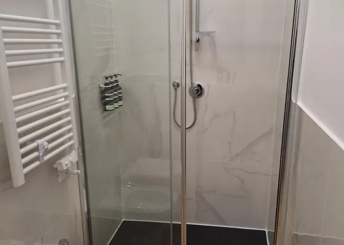 Just Min10 To Duomo ミラノ