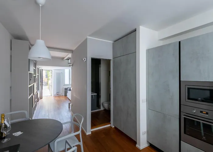 S Agostino - Porta Genova Apartment *