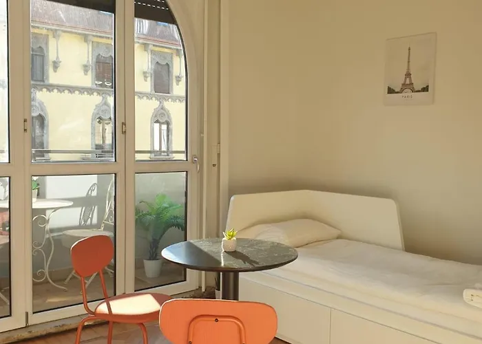 Elegante Monolocale - Pecchio 1930 *