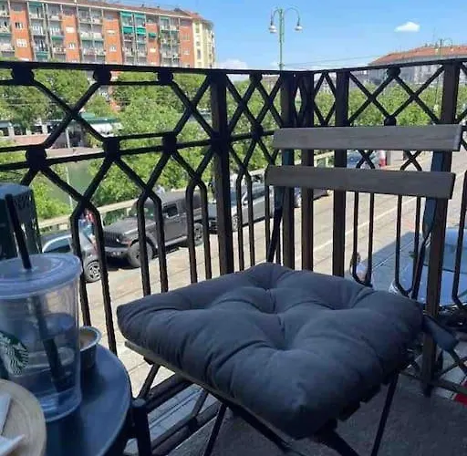 Apartmán Grazioso Monolocale Vista Darsena Milán