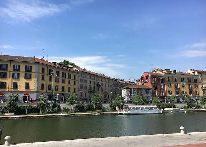 Grazioso Monolocale Vista Darsena Apartmán *