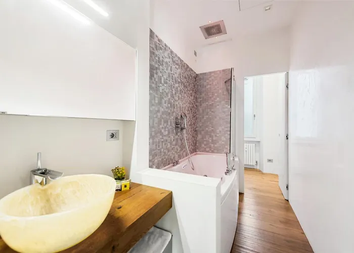 Idromassaggio Brera - 5 Min Duomo Appartement *
