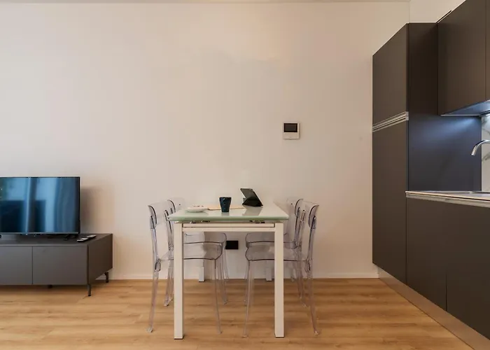 Apartament Emotichome 8 E 9 Flexyrent Studio Mediolan