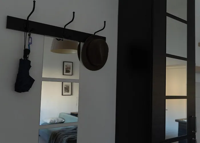 Mansarda Di Nolo-mm Pasteur-red Line Μιλάνο