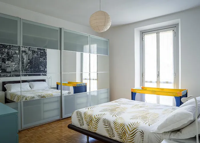 Accomodo - Miq41 Quadrivano * Milán