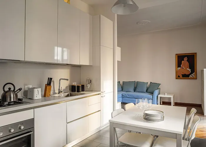 Accomodo - Miq41 Quadrivano Milán