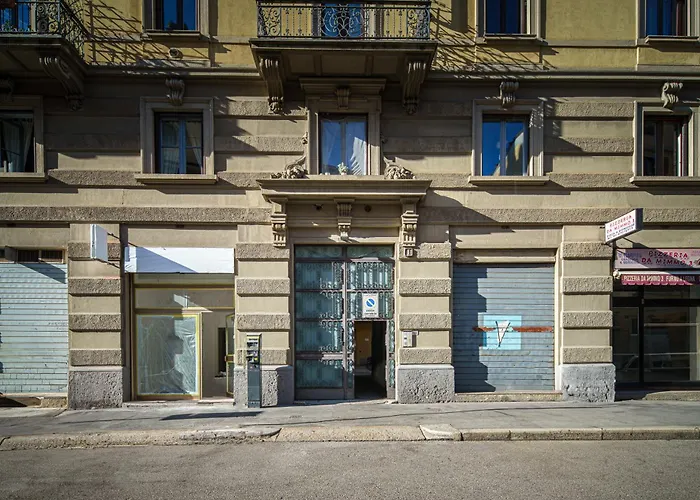 Accomodo - Miq41 Quadrivano * Milán