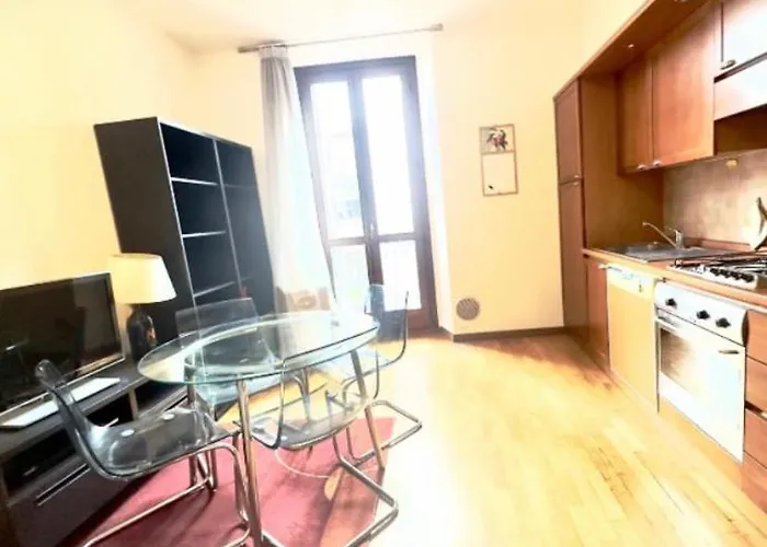 Daire Garibaldi Deluxe Milano