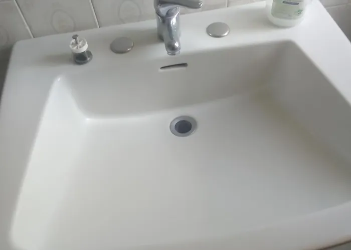 Double 700 Meter From The Stadium Uguale Inserzione Like The Brochures Gasthof