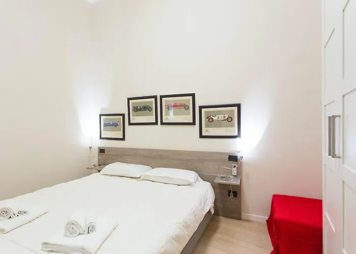 Keys Of Italy / Valpetrosa 10 - Touch Of Elegance