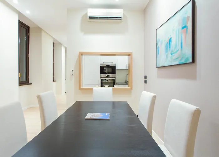 Keys Of Italy / Valpetrosa 10 - Touch Of Elegance شقة