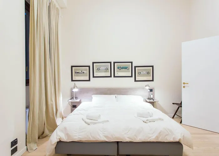 Keys Of Italy / Valpetrosa 10 - Touch Of Elegance ميلان