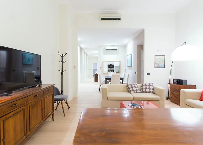 Keys Of Italy / Valpetrosa 10 - Touch Of Elegance * ميلان