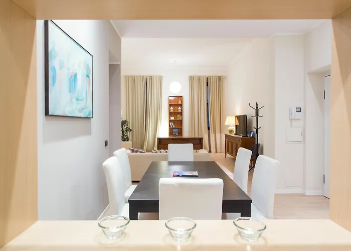 Keys Of Italy / Valpetrosa 10 - Touch Of Elegance شقة ميلان